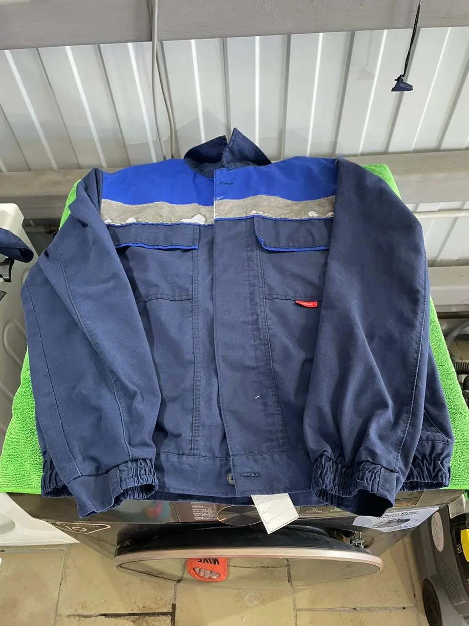 Моющее средство LIS для стирки спецодежды   и СПА-текстиля